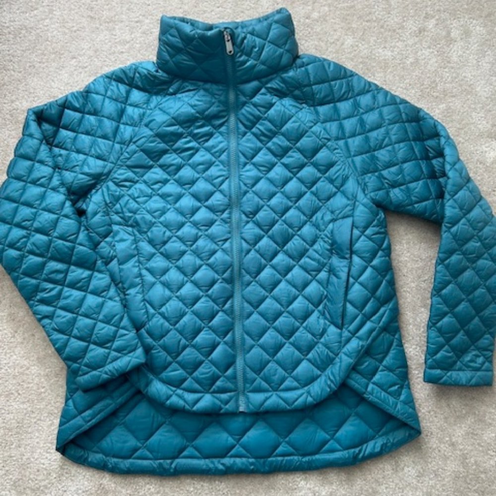 ATHLETA aqua green/blue quilted jacket.  Small